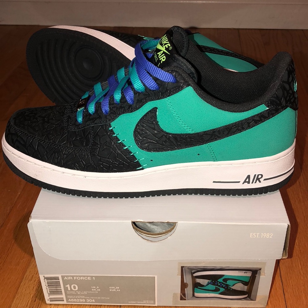 Nike Air Force 1- Atomic Teal/Anthracite Size 10